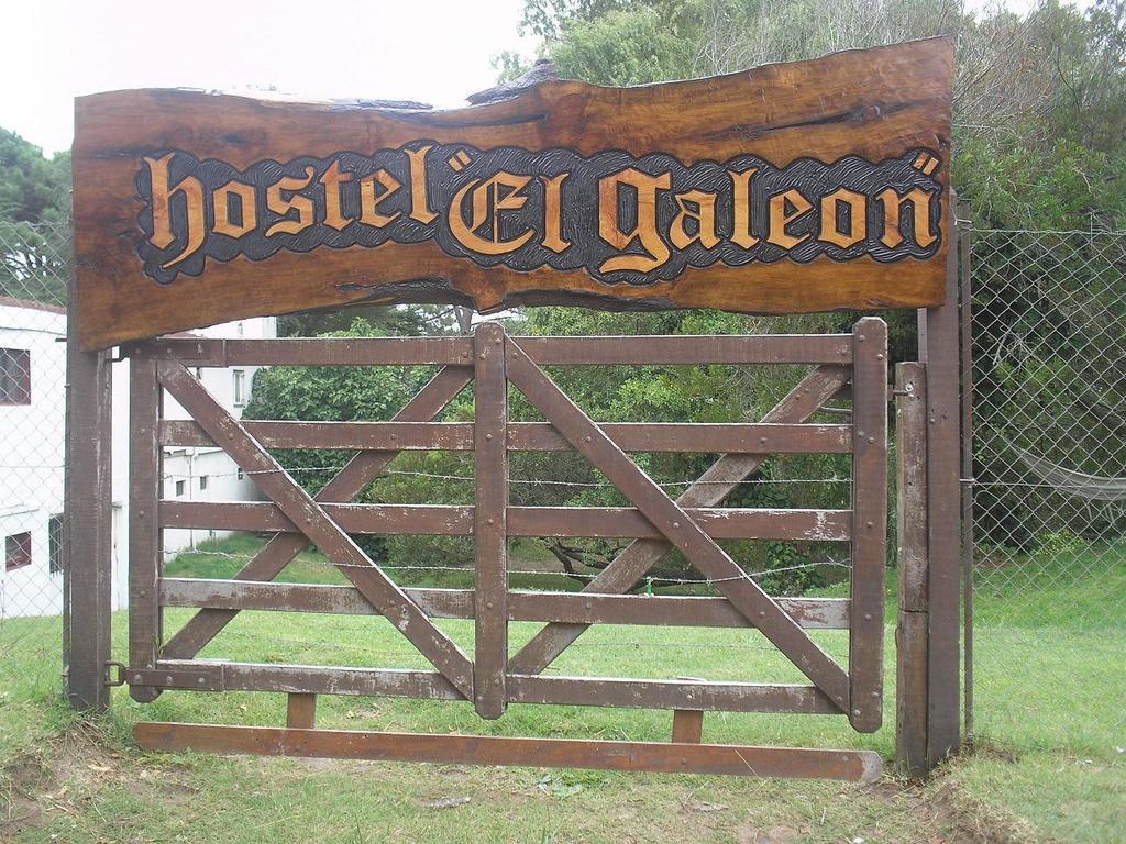 Hostel El Galeon Villa Gesell Dış mekan fotoğraf